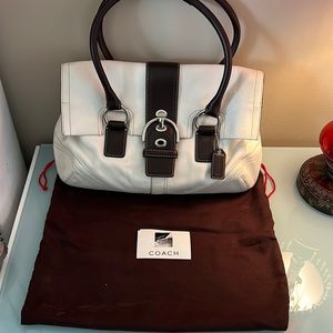 Coach handbag mint condition
